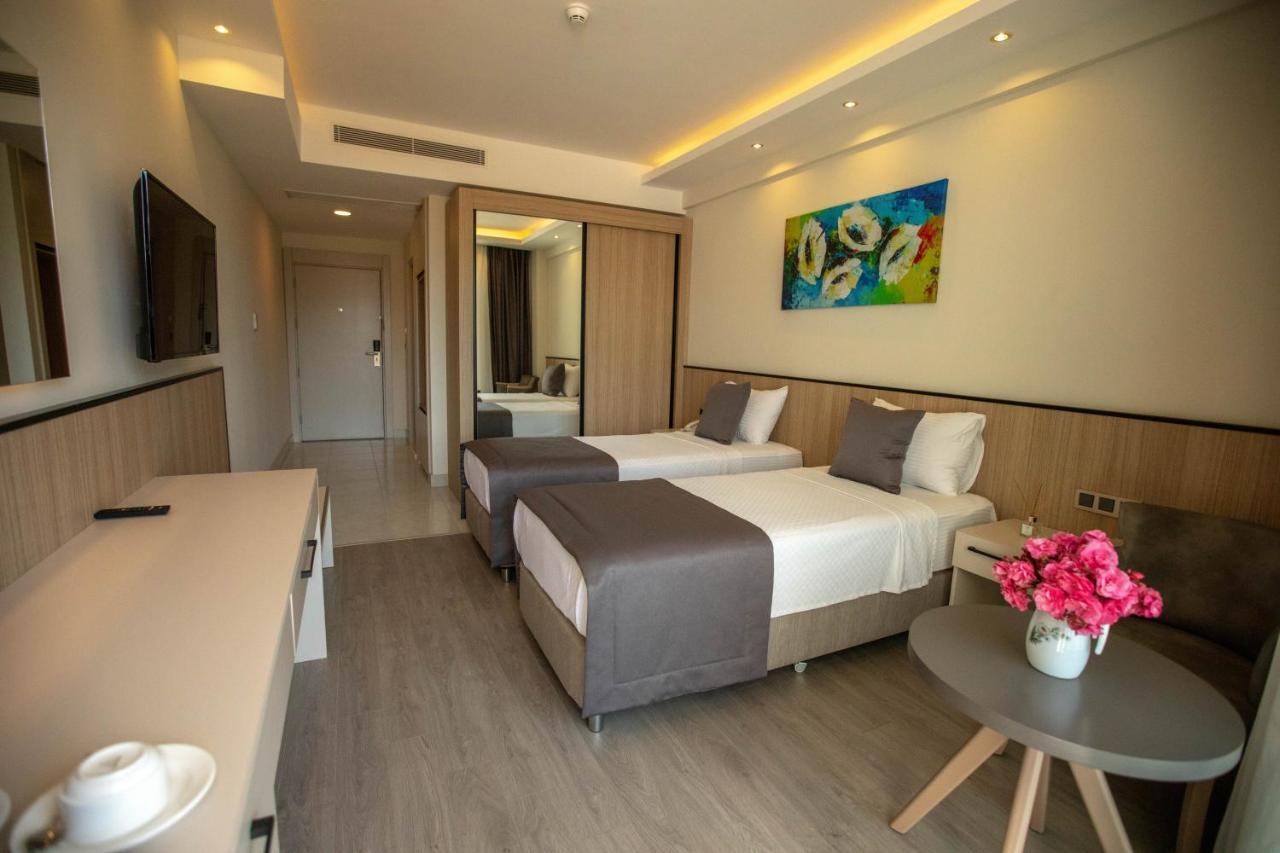 Polaris Otel & Beach Club 梅尔辛 外观 照片